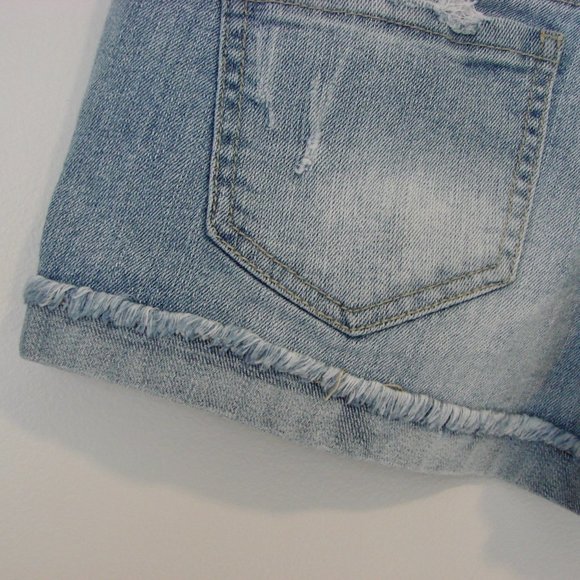 Vintage Y2K Denim Jean Shorts Micro Low Rise Stars Frayed Hem LEI Size 1 or 26 - Picture 13 of 13